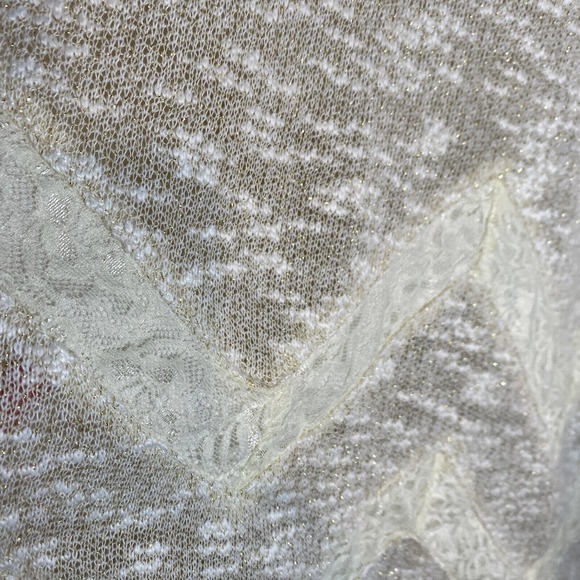 NWT Cato Sz 22/24 Plus Knit Gauzy Chevron Top Shirt Sheer Cream Metallic Gold - Picture 3 of 8